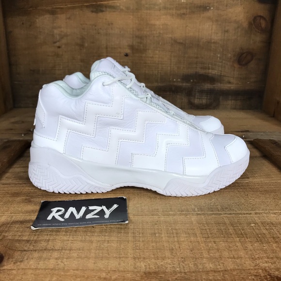 converse voltage mid